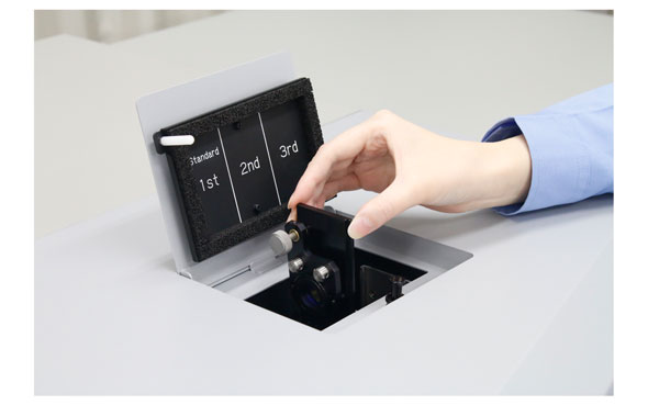 極低波数測定用のフィルター