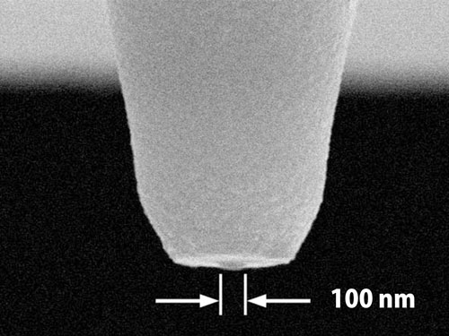 走査型近接場顕微鏡用開口型プローブ
